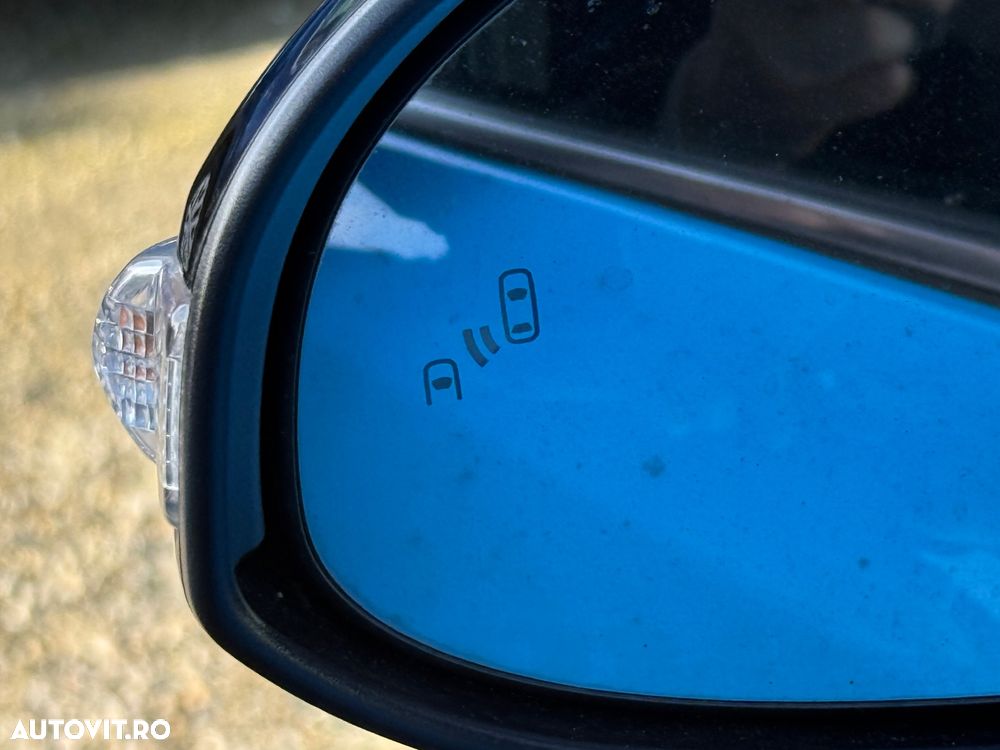 Toyota C-HR Hybrid Business-Edition - 24