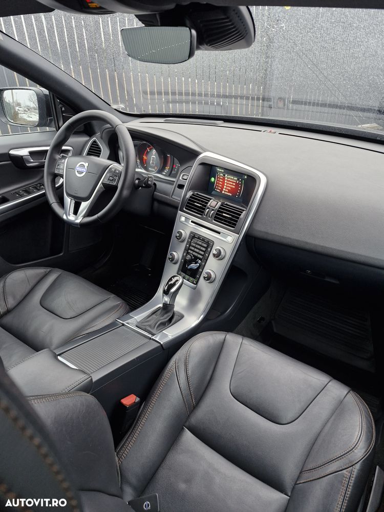 Volvo XC 60 D4 Geartronic Ocean Race - 8