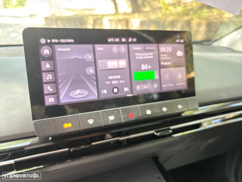 MG MG4 64 kWh Luxury - 22