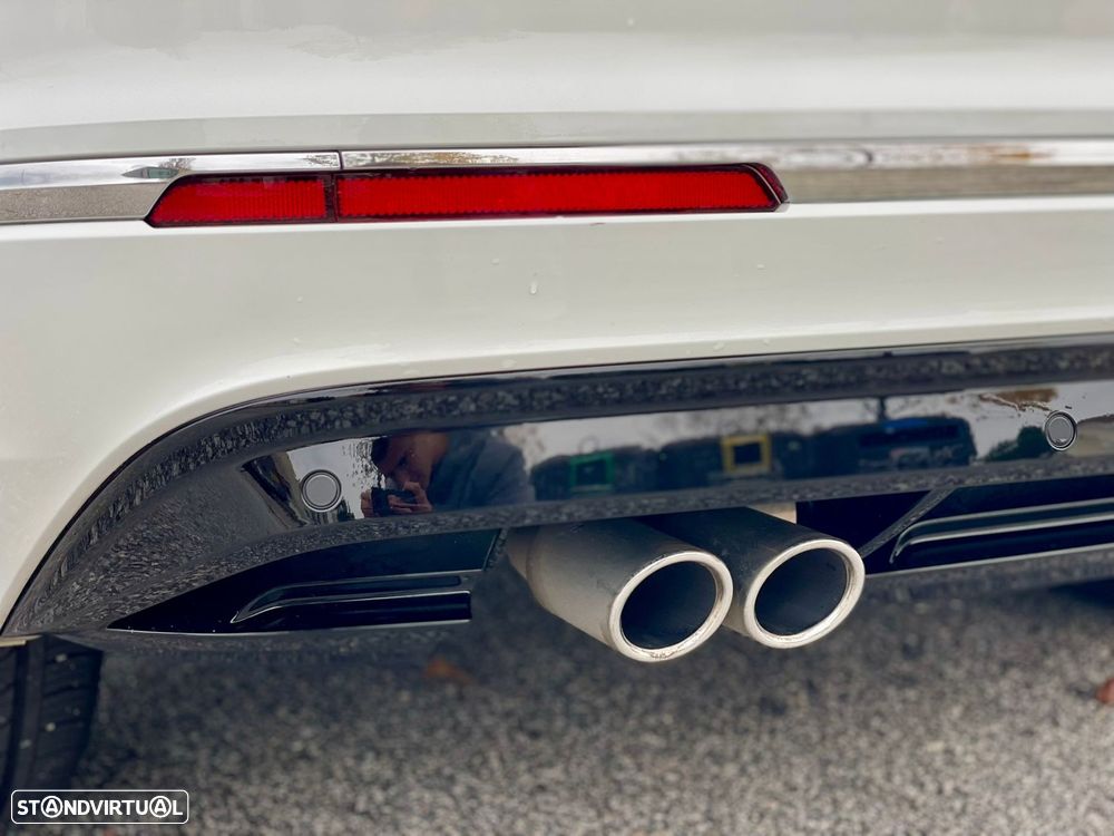 VW Tiguan 2.0 TDI R-Line DSG - 60