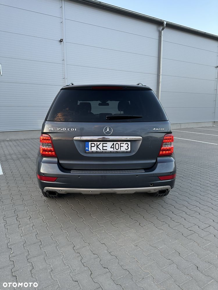 Mercedes-Benz ML - 4