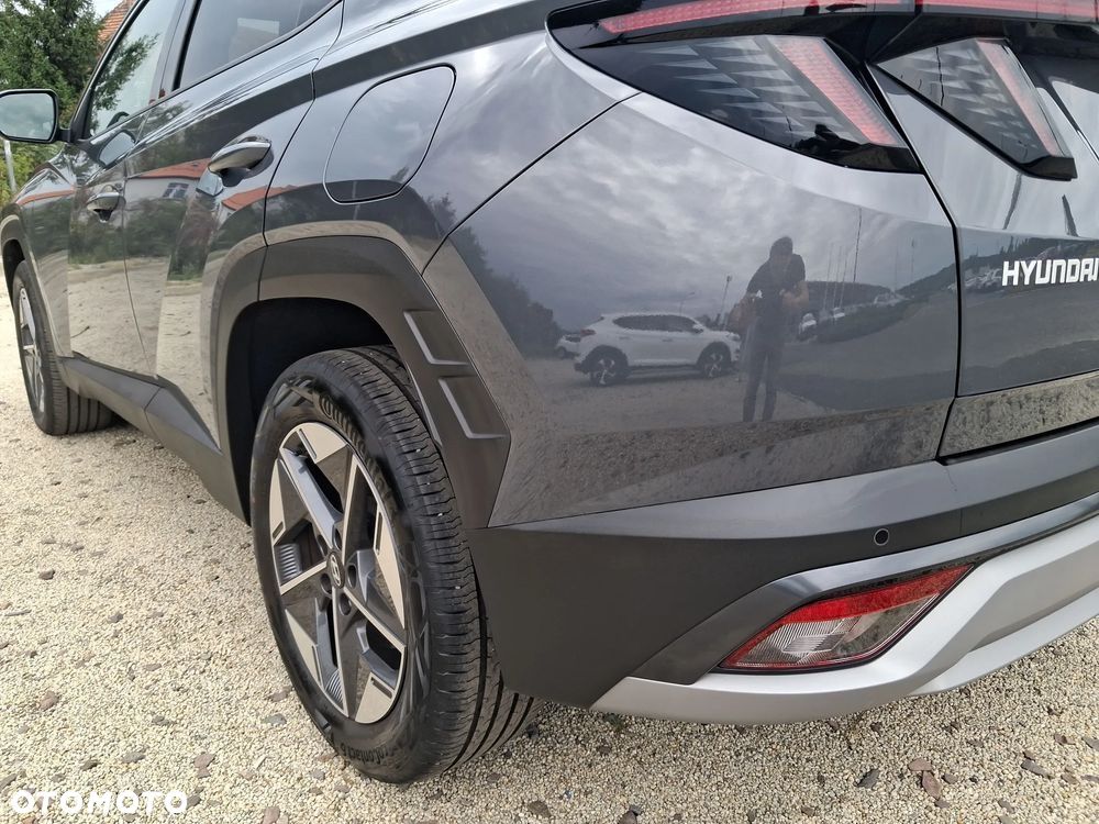 Hyundai Tucson 1.6 T-GDi HEV Smart 2WD - 32