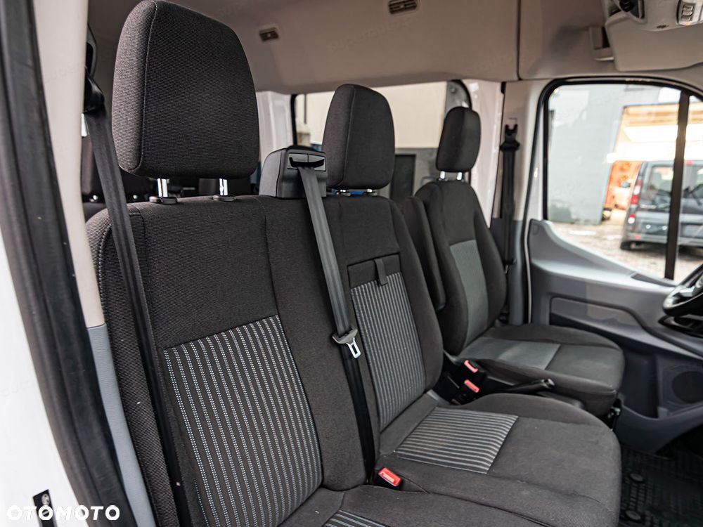 Ford Transit - 23
