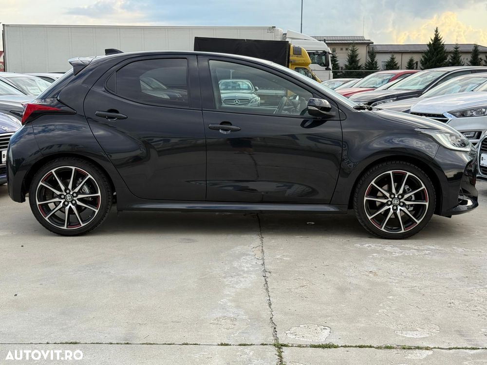 Toyota Yaris 130 1.5 VVT-i GR SPORT - 31