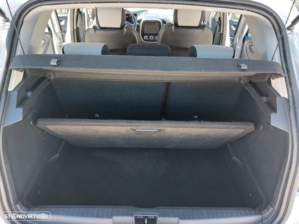 Renault Captur 1.5 dCi EDC - 29