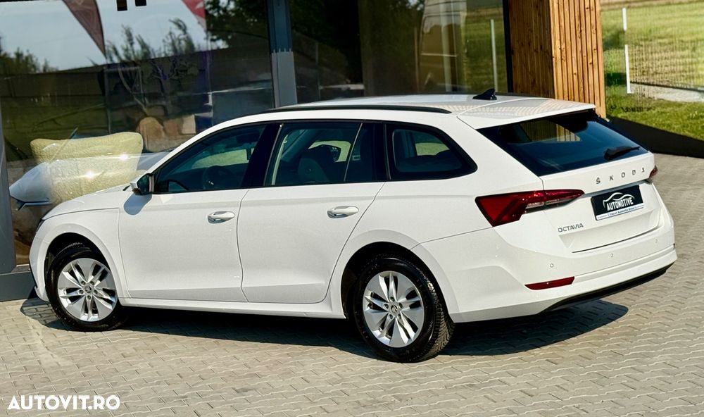 Skoda Octavia Combi 2.0 TDI Ambition - 15