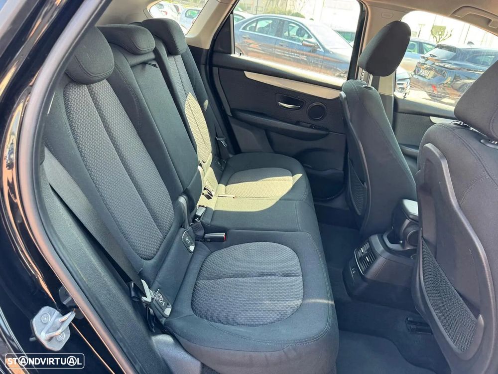 BMW 225xe Active Tourer Advantage - 23