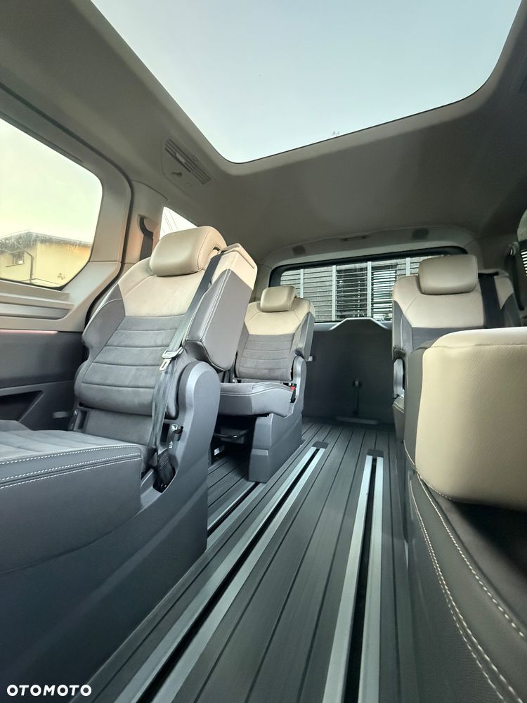 Volkswagen Multivan 2.0 TDI L2 Style DSG - 27