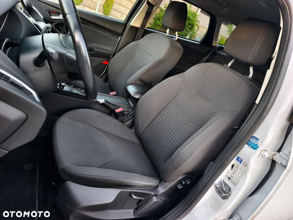 Ford Focus 1.5 EcoBlue Start-Stopp-System TITANIUM DESIGN - 9