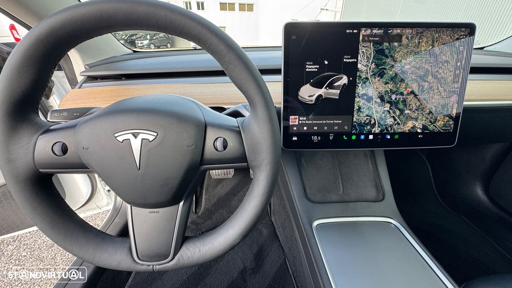 Tesla Model 3 Long Range Tração Integral - 17