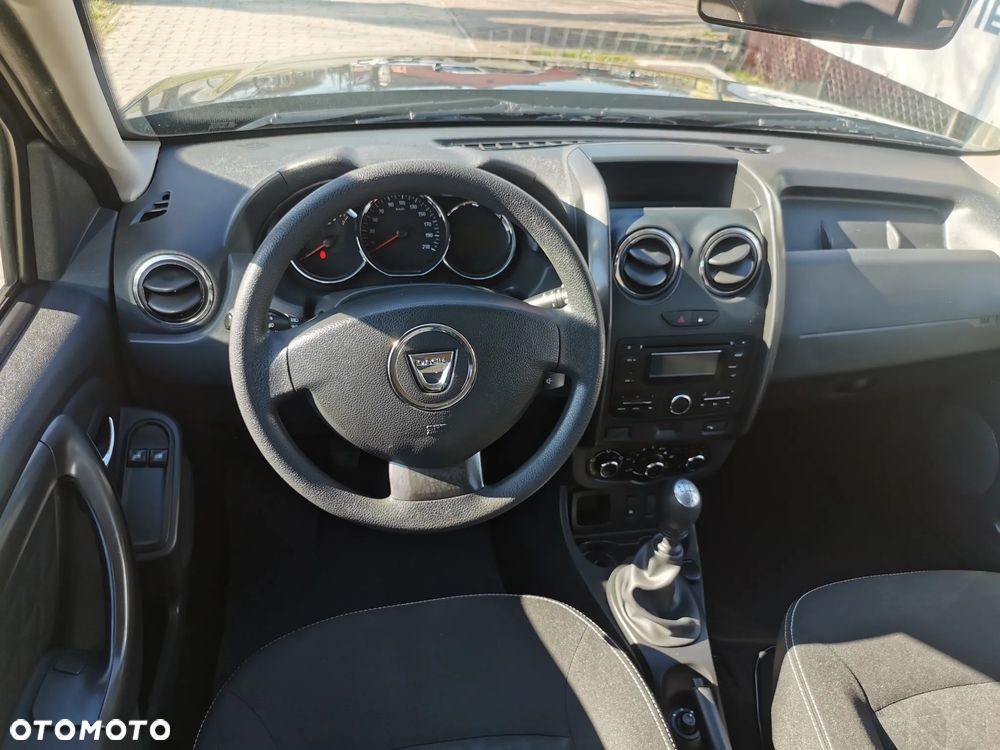 Dacia Duster 1.2 TCe Celebration S&S EU6 - 7