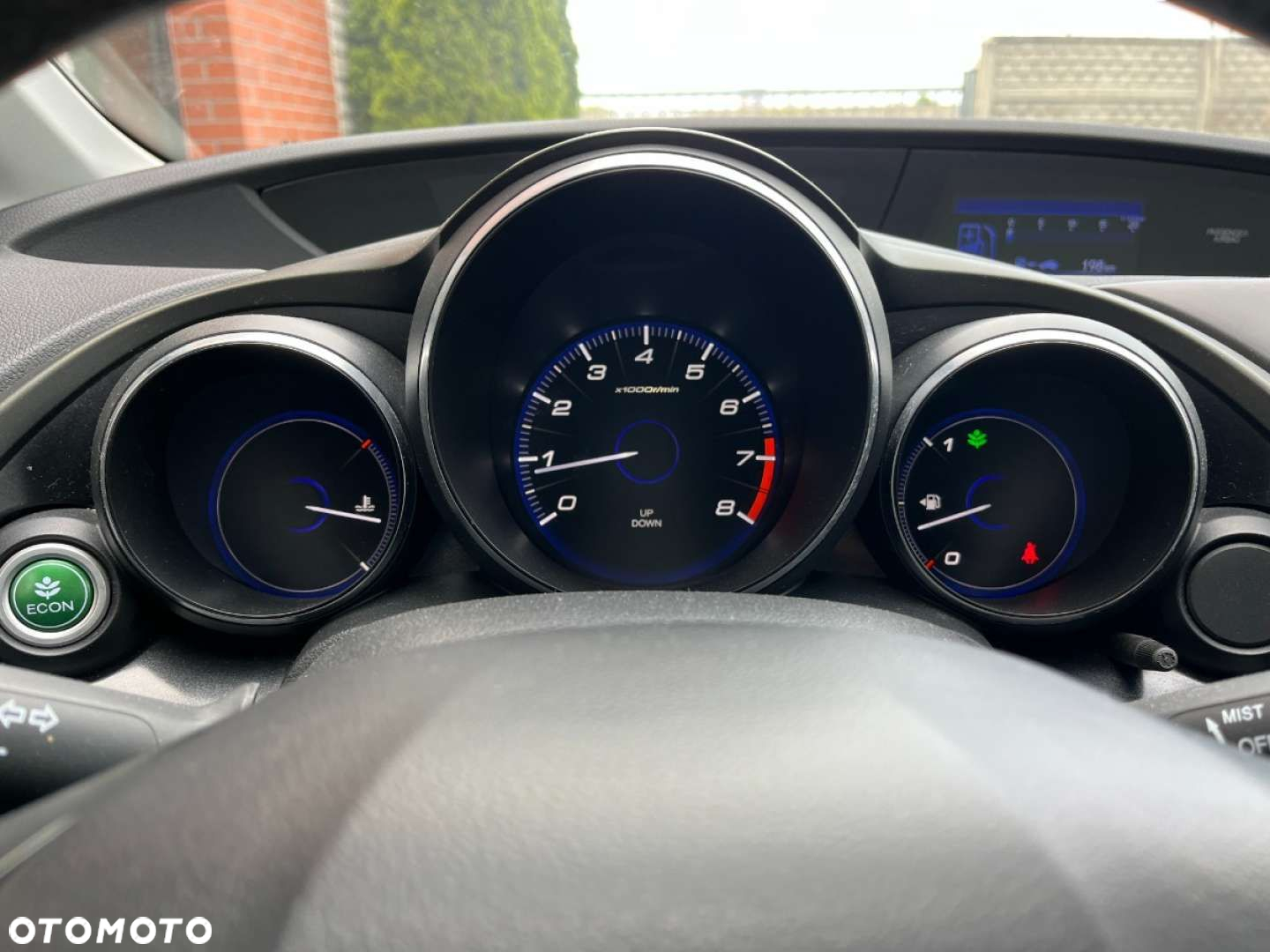 Honda Civic 1.8 i-VTEC Sport - 12