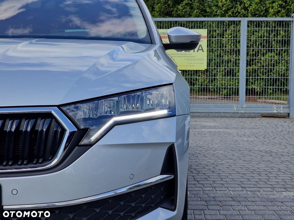 Skoda Octavia 1.5 TSI mHEV Selection DSG - 10