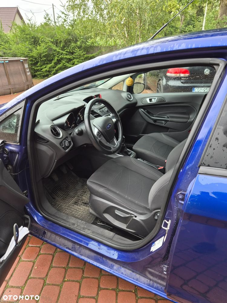 Ford Fiesta - 8