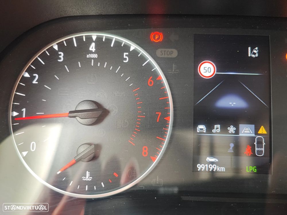 Renault Clio 1.0 TCe Intens Bi-Fuel - 8