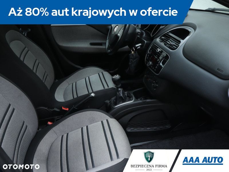 Fiat Punto 2012 - 11