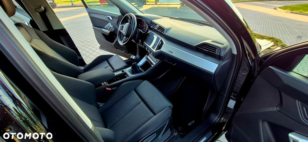 Audi Q3 35 TFSI - 5