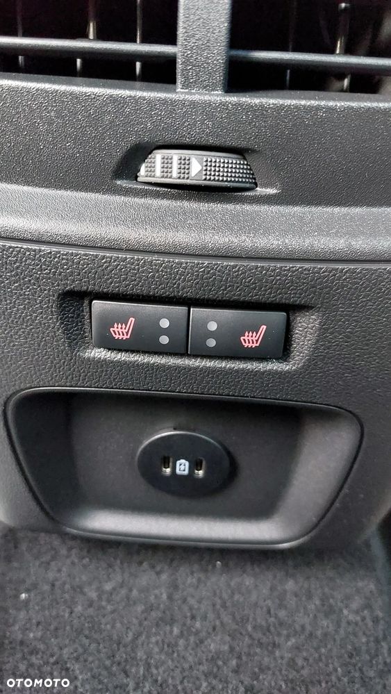 Ford Kuga 1.5 EcoBoost FWD ST-Line - 18