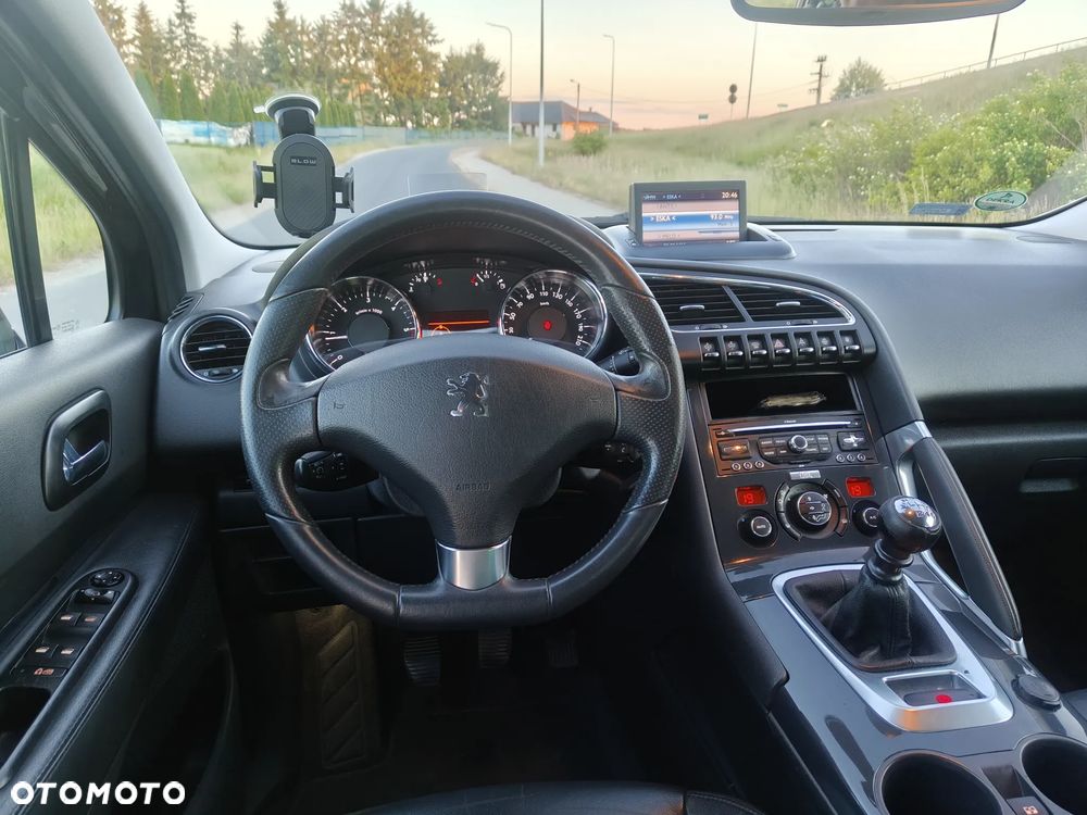 Peugeot 3008 HDi FAP 150 Roland Garros - 19