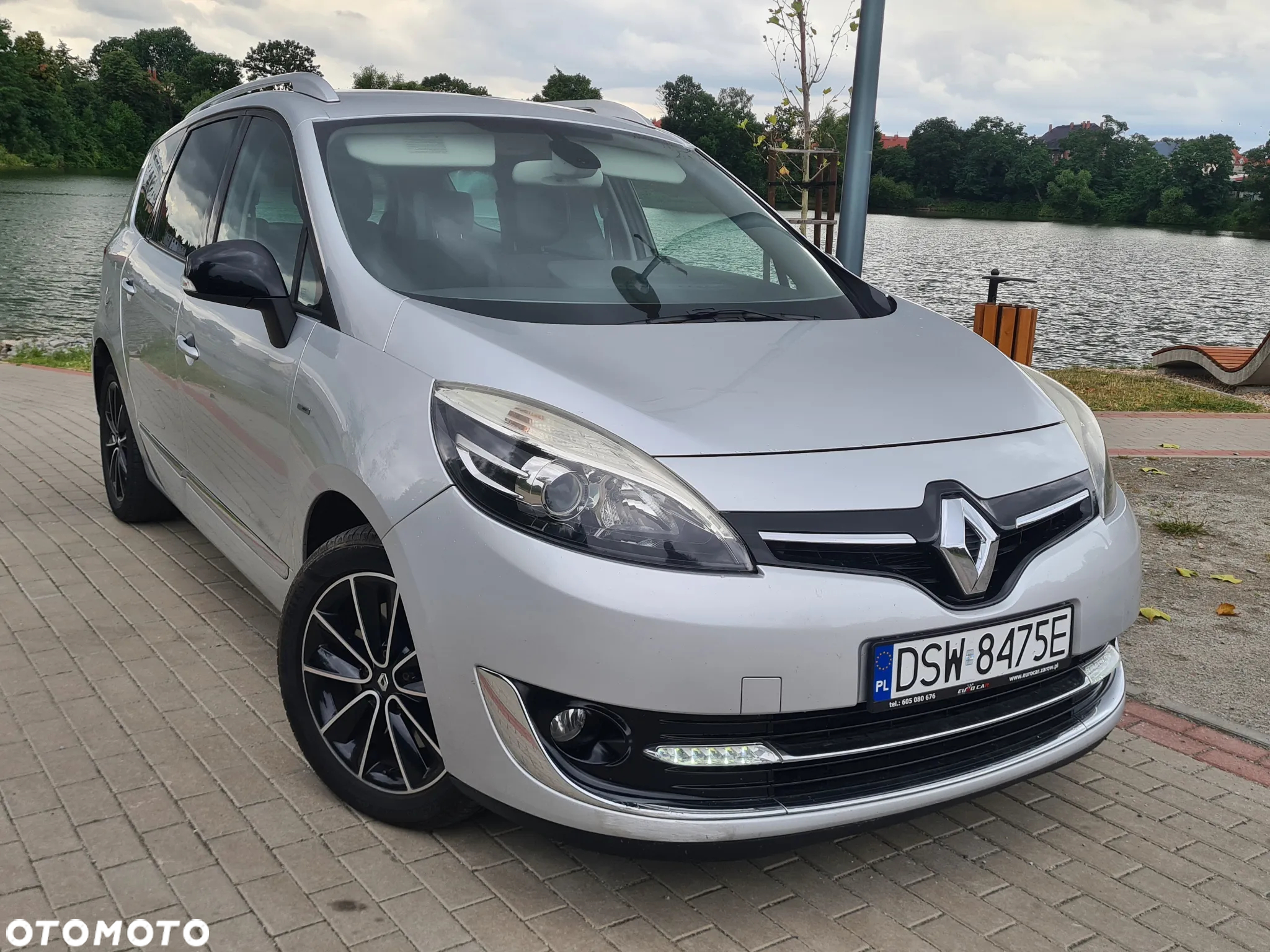 Renault Scenic dCi 160 Bose Edition - 3