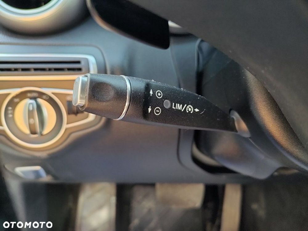 Mercedes-Benz Klasa C - 24