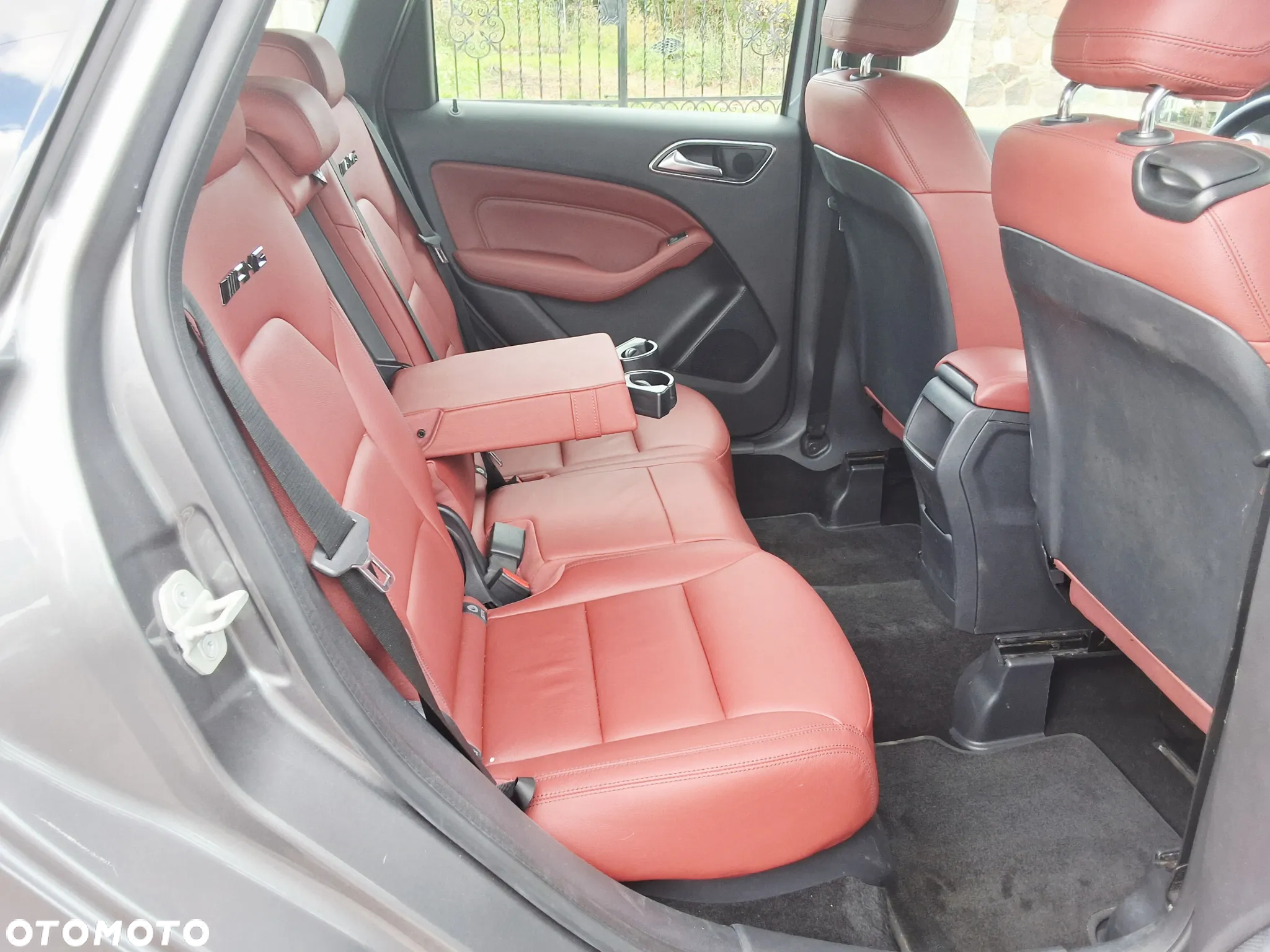 Mercedes-Benz Klasa B 200 7G-DCT Edition - 29