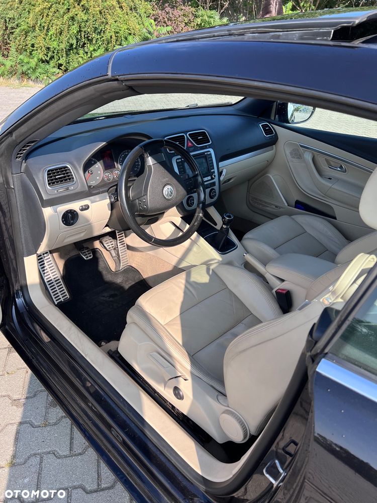Volkswagen Eos 2.0 TSI - 13