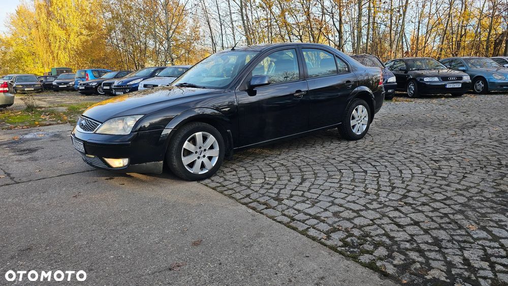 Ford Mondeo 2.0 TDCi DPF Ghia - 2