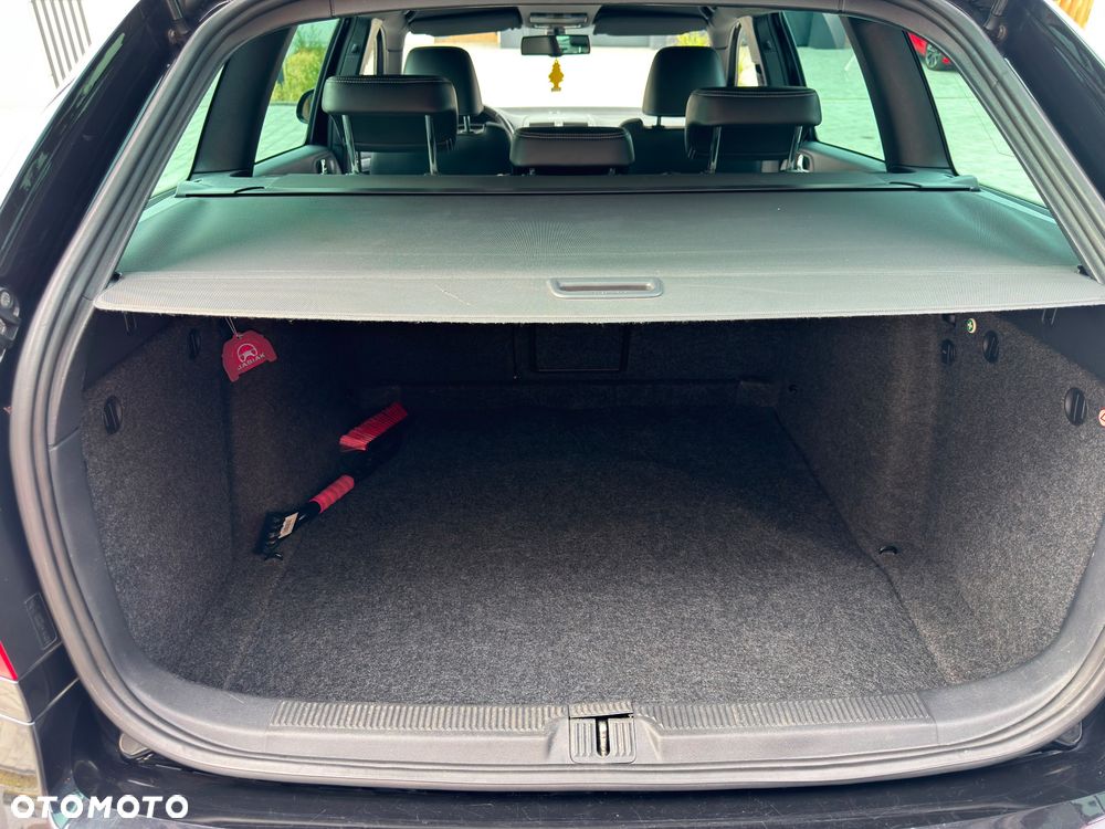 Skoda Octavia 2.0 TDI DPF RS - 19