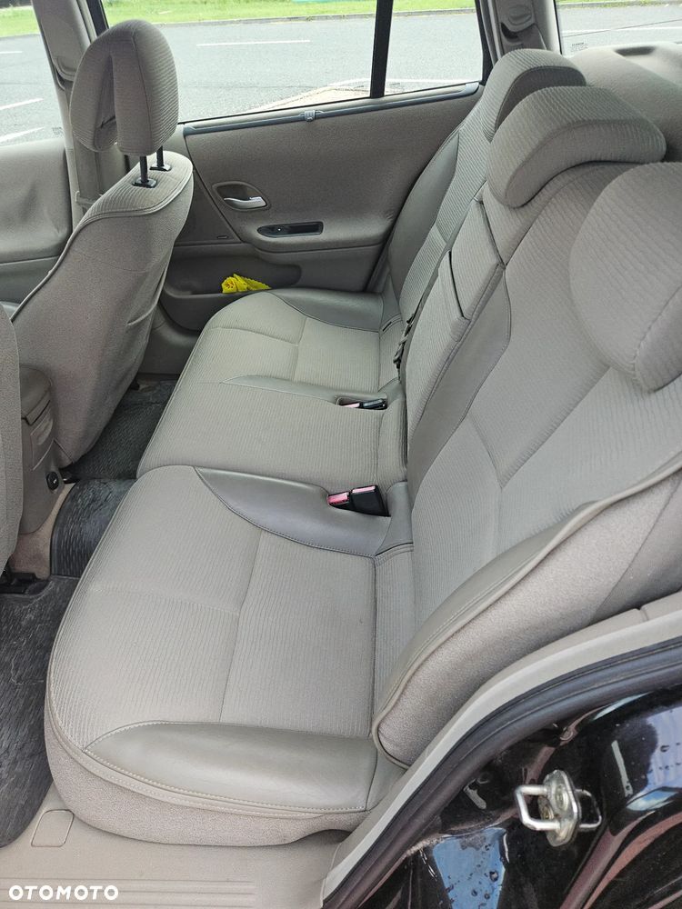 Renault Laguna 2.0 DCi Luxe Privilege - 9