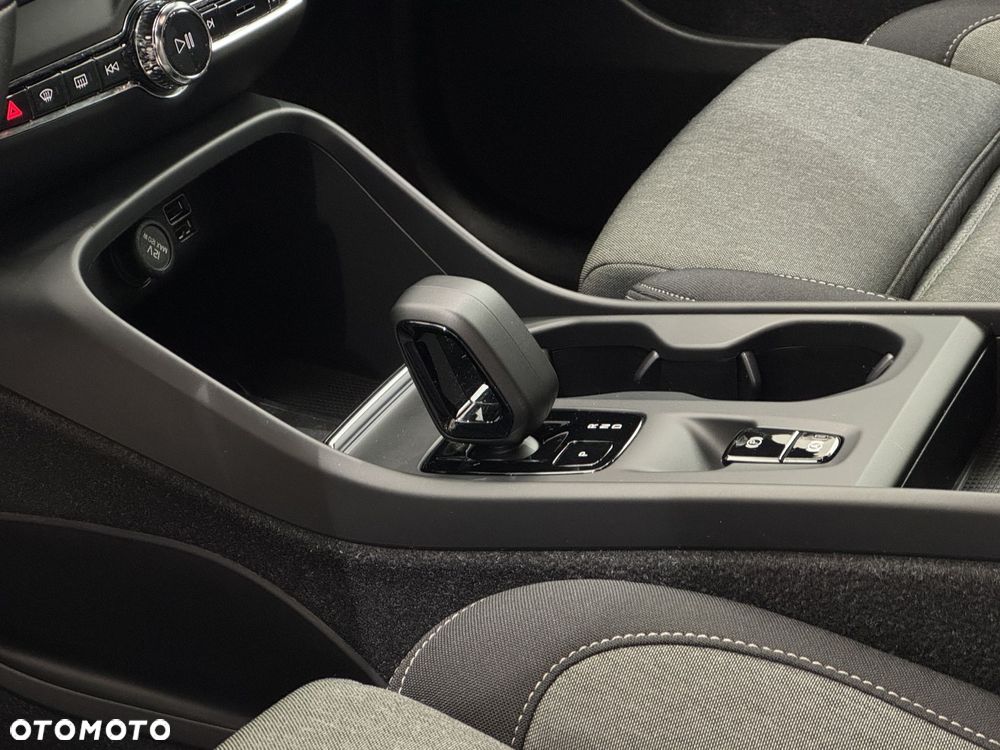 Volvo XC 40 - 9