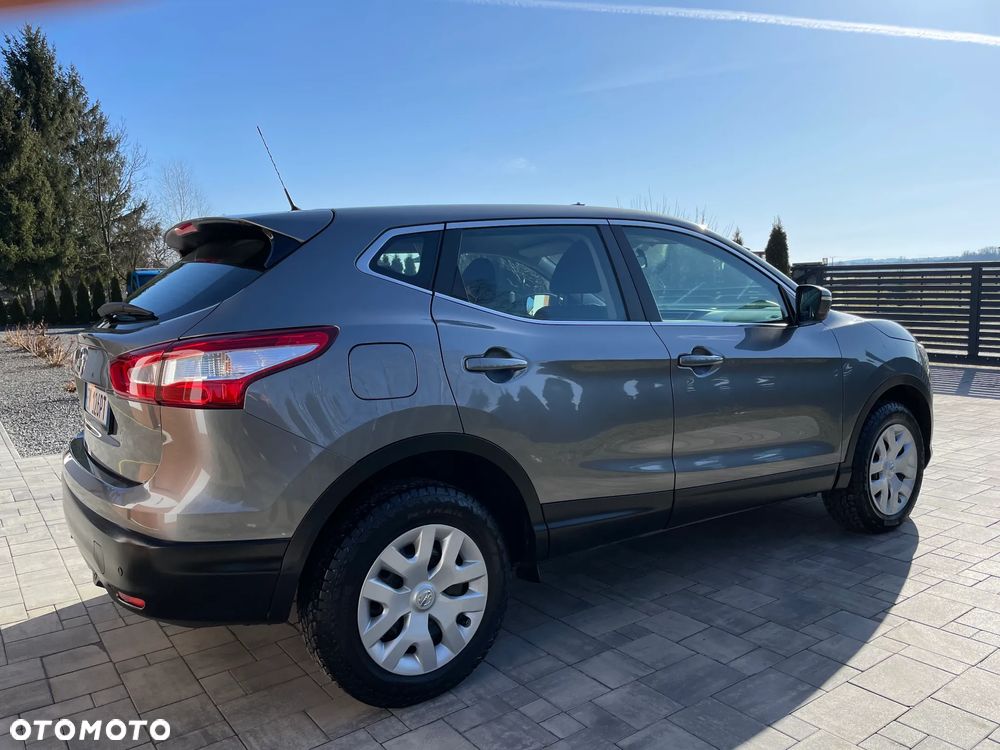 Nissan Qashqai 1.2 DIG-T N-Vision - 20