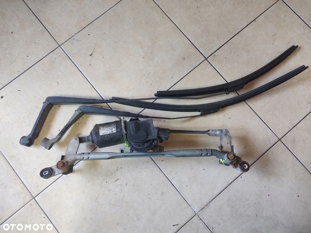 SMART FORFOUR MECHANIZM WYCIERACZKI PRZÓD 4548200008 - 1