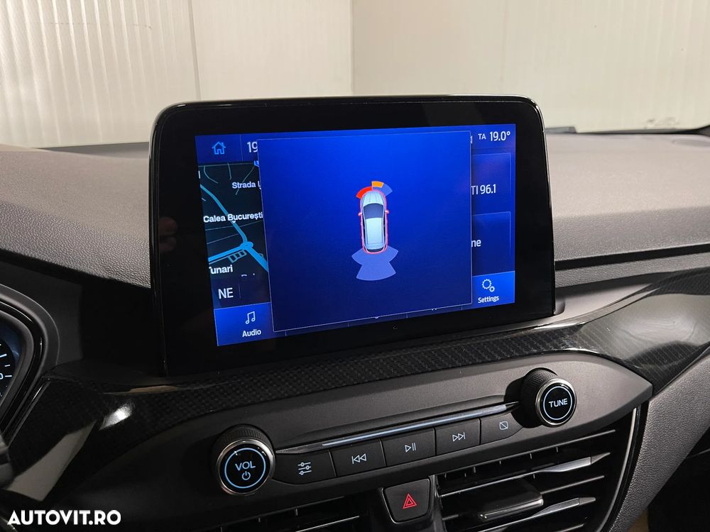 FORD Focus 2021 — imagine 15