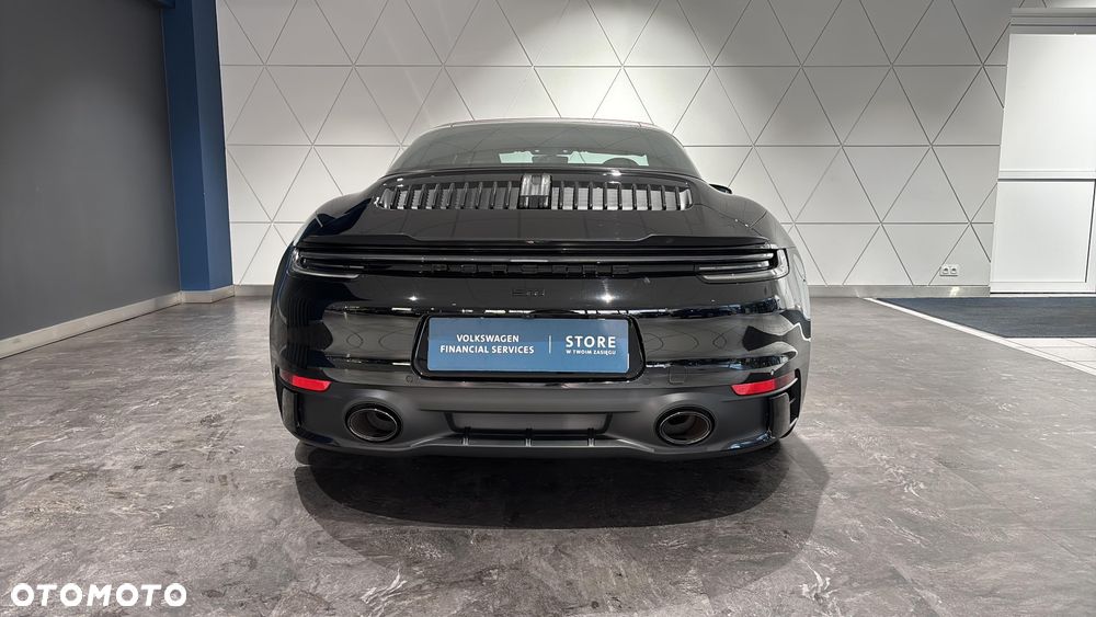 Porsche 911 Targa 4 GTS - 4