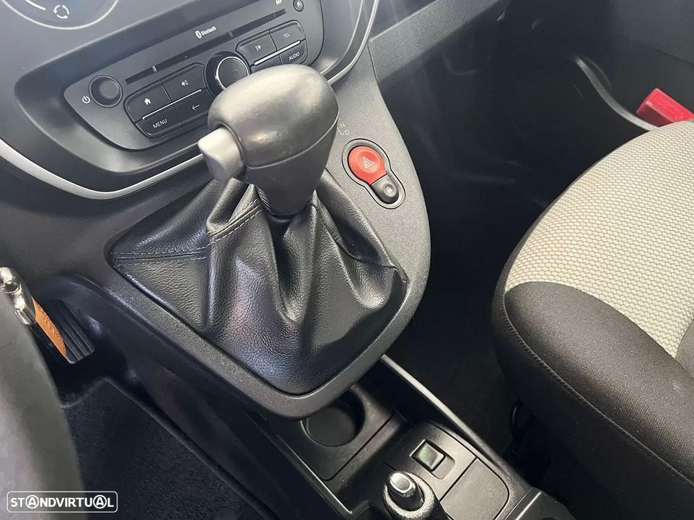 Renault Kangoo Z.E. 33 - 14