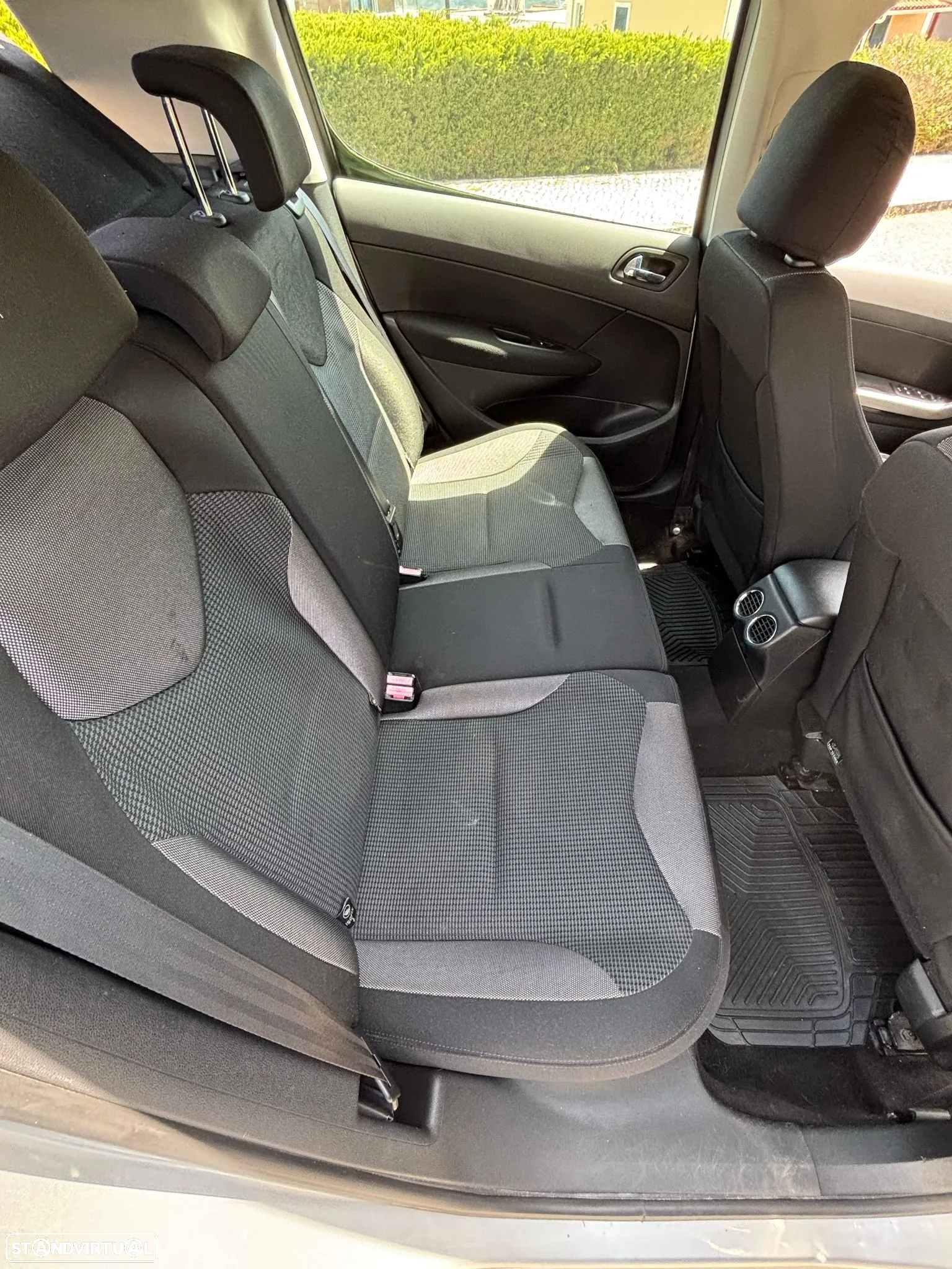 Peugeot 308 1.6 HDi Executive - 7