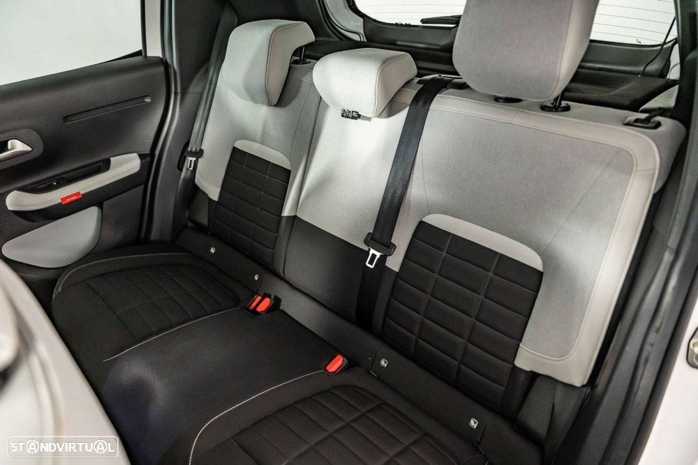 Citroën e-C3 44 kWh Autonomia Conforto Max - 11