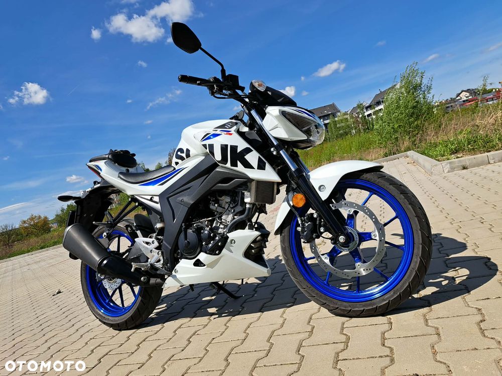 Suzuki GSX - 1