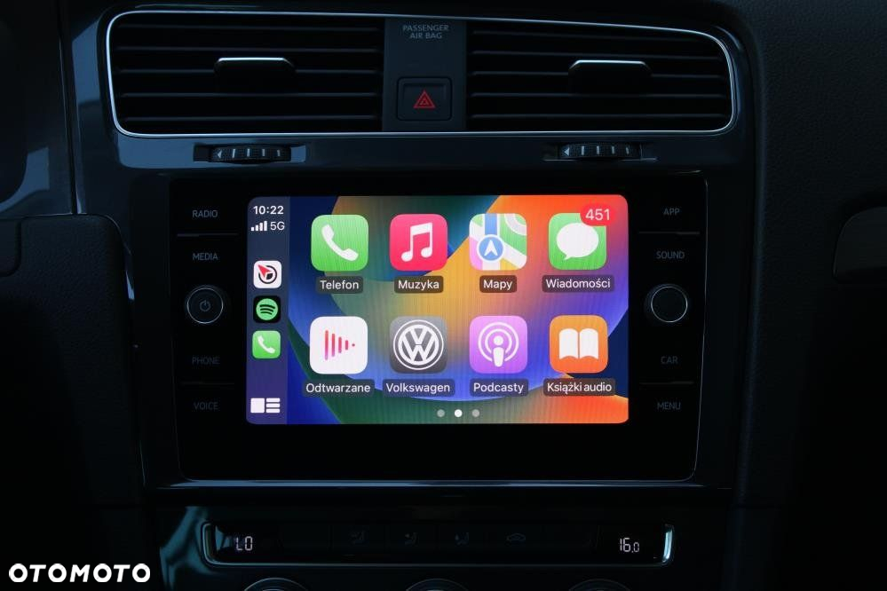 Volkswagen Golf - 16