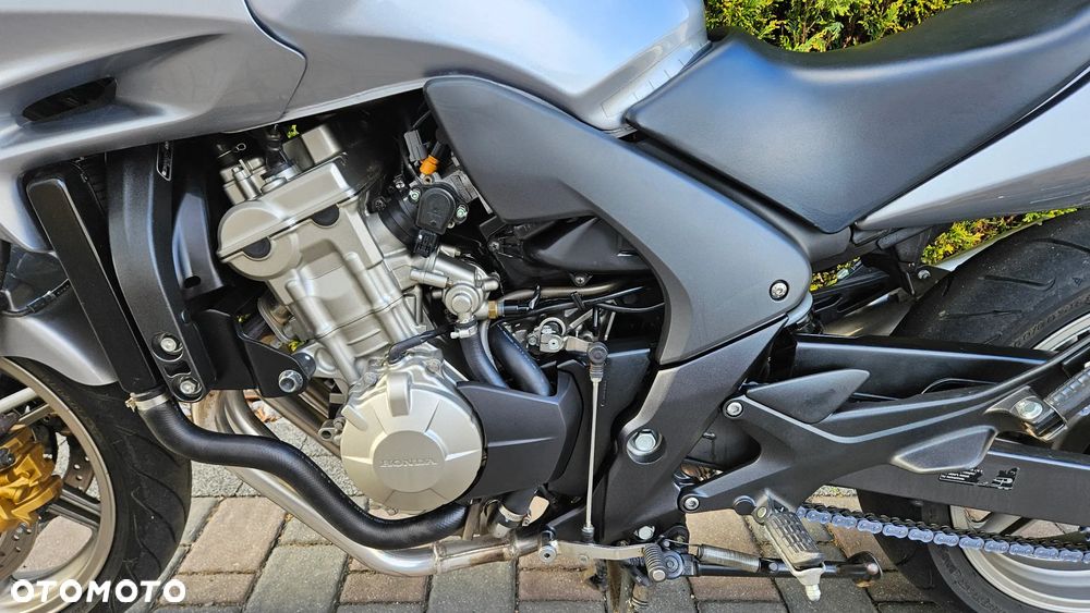Honda CBF - 8