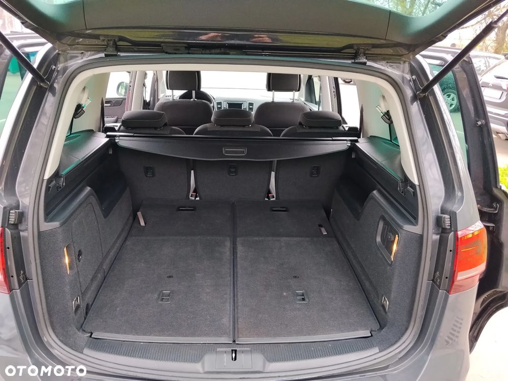 Volkswagen Sharan 2.0 TDI BMT Comfortline - 23