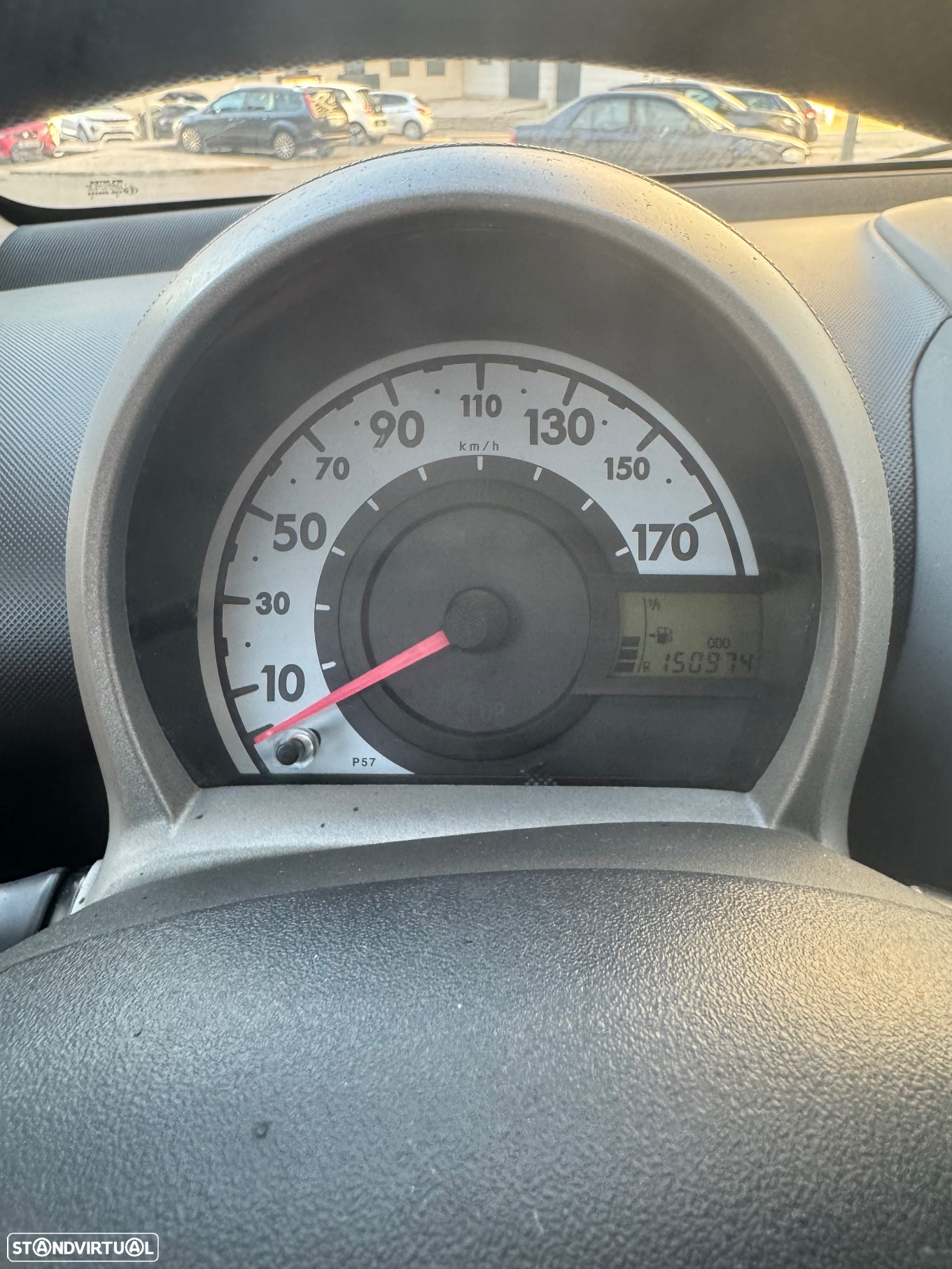 Toyota Aygo 1.0 + AC - 9