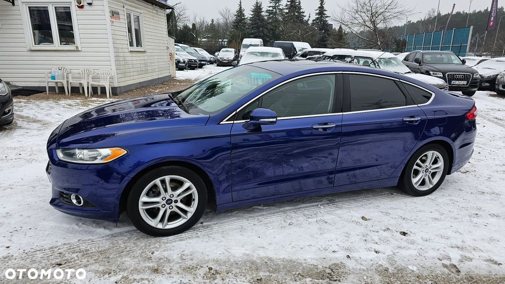 Ford Fusion 2.0 EcoBoost Titanium - 29