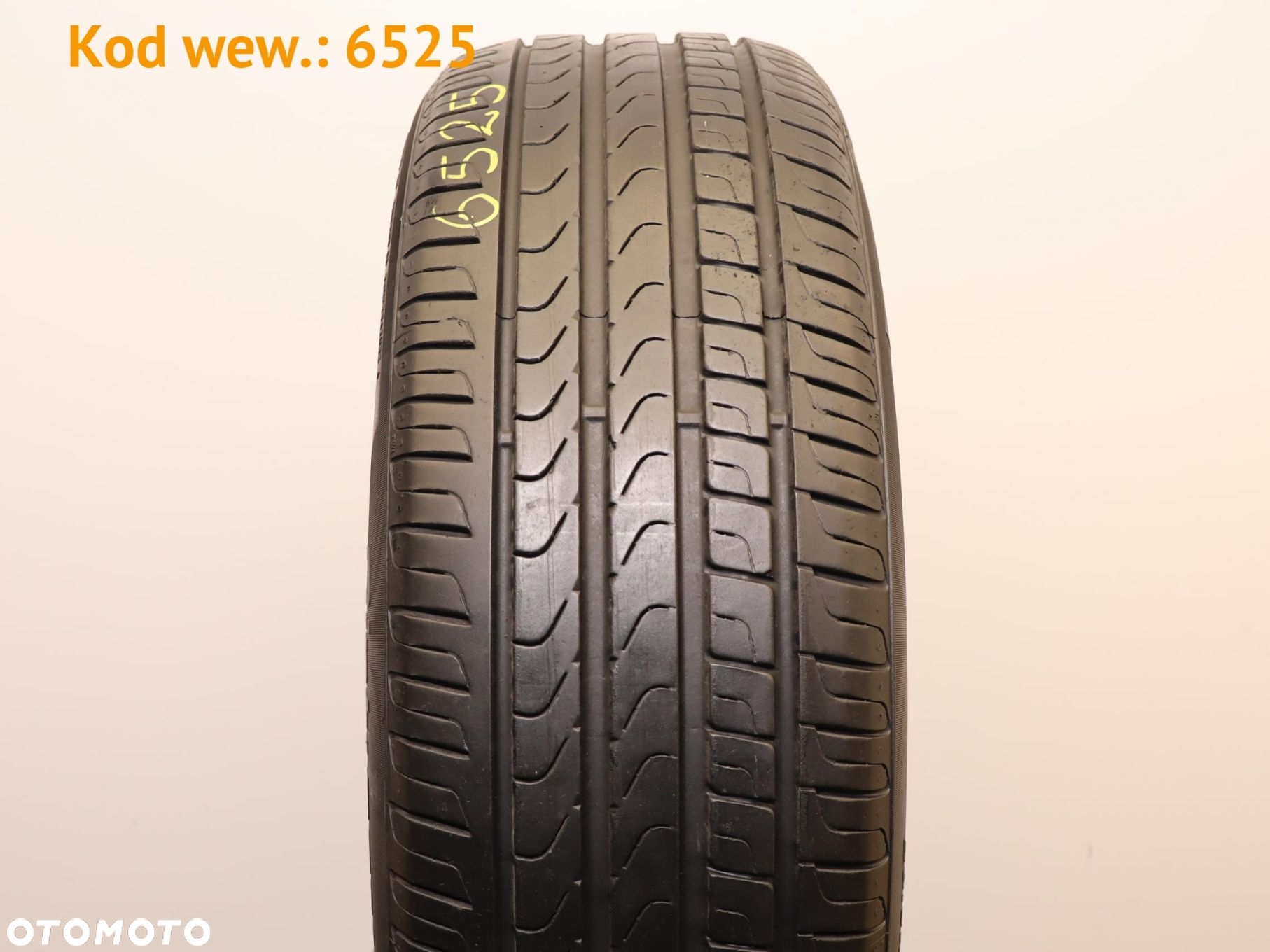 Pirelli Cinturato P7 - 225/60 R17 - 2