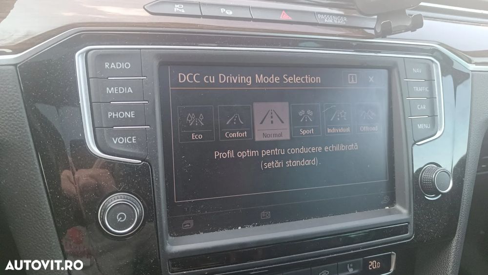 Volkswagen Passat Alltrack 2.0 TDI SCR 4Motion DSG (BMT) - 11