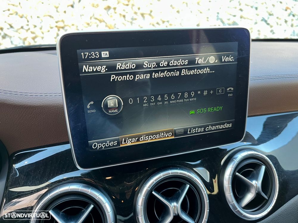 Mercedes-Benz CLA 45 AMG 4Matic 7G-DCT Orange Art Edition - 15