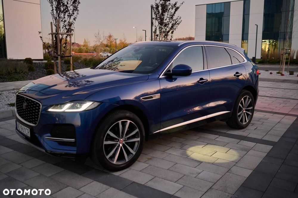 Jaguar F-Pace - 25