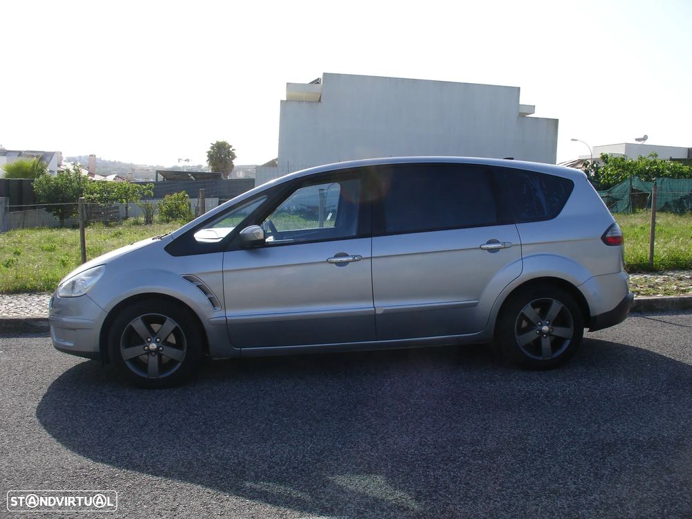 Ford S-Max 2.0 TDCi Titanium 7L - 5