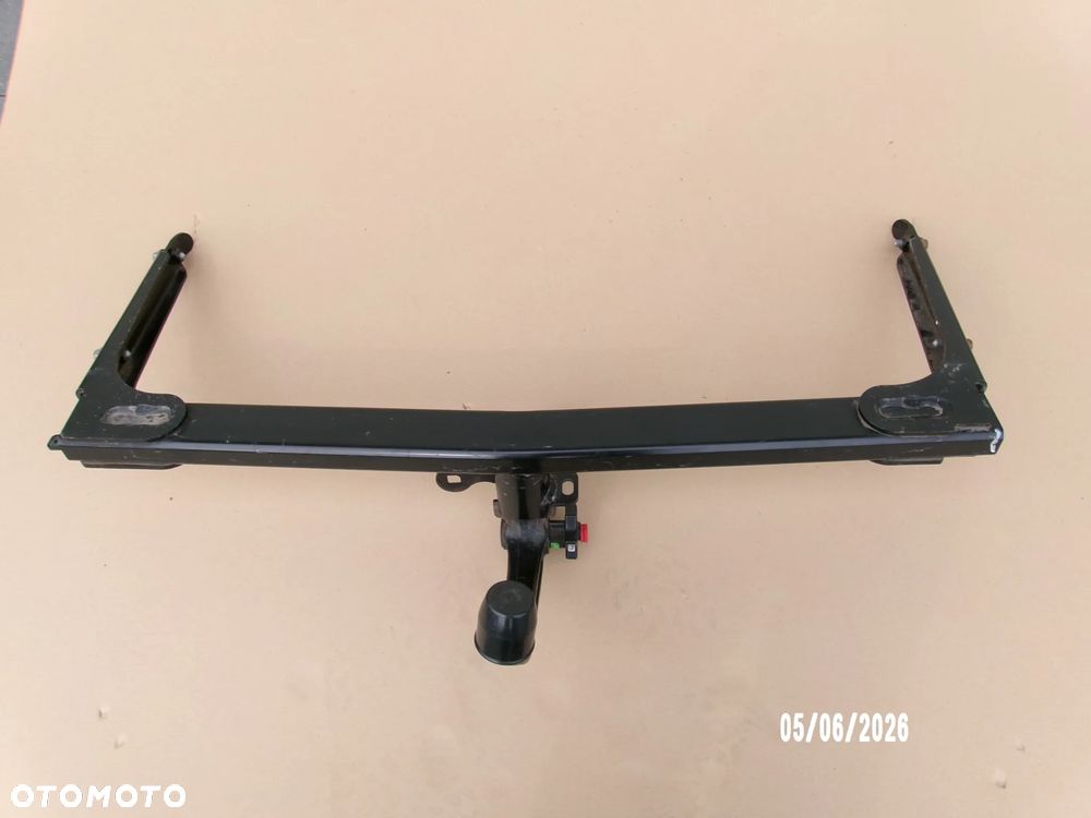 Hak holowniczy kula Skoda Yeti 5L0092155B Westfalia - 1